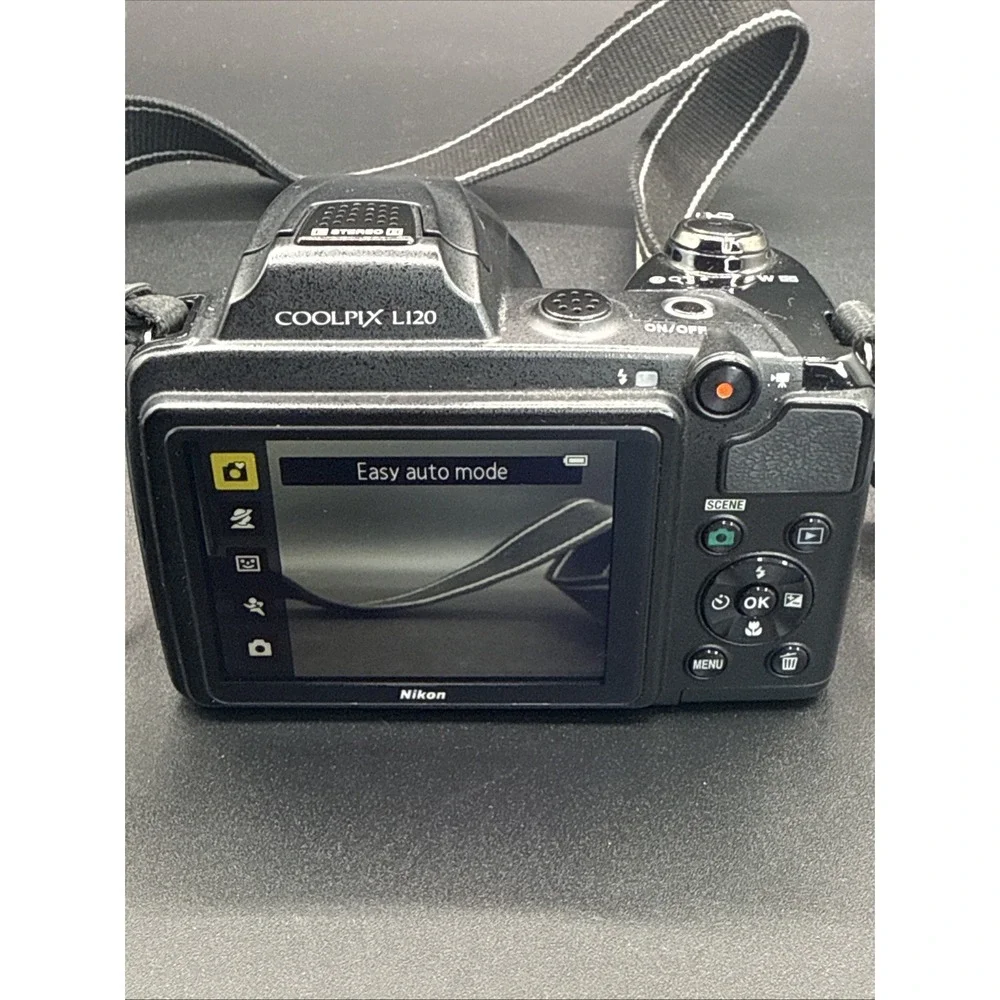 Nikon COOLPIX L120 14.1MP Digital Bridge Camera - Black - W/ Case - TESTED